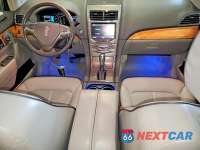 Zdjęcie 8 z 13 samochodu: 2013 LINCOLN MKX VIN:2LMDJ8JK8DBL15890 - miniatura
