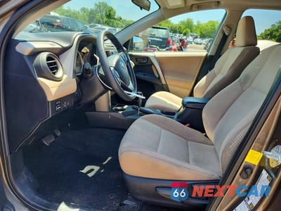 Zdjęcie 7 z 13 samochodu: 2013 TOYOTA RAV4 XLE VIN:2T3RFREV0DW039008 - miniatura
