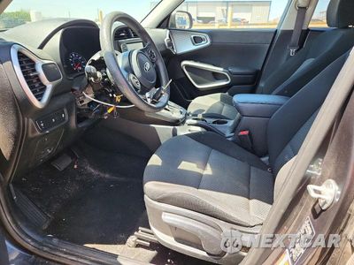 Zdjęcie 7 z 13 samochodu: 2020 KIA SOUL LX VIN:KNDJ23AU0L7731511 - miniatura
