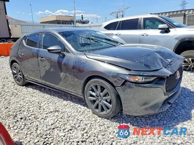 Czwarte zdjęcie samochodu z boku: 2022 MAZDA 3 PREFERRED VIN:JM1BPALL3N1510781 - miniatura