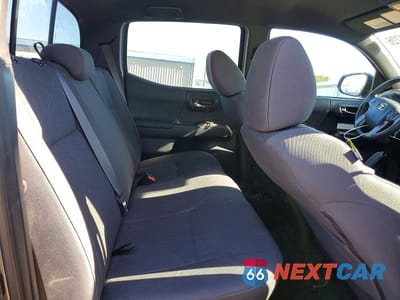 Zdjęcie 10 z 13 samochodu: 2018 TOYOTA TACOMA TRD OFF-ROAD VIN:3TMCZ5AN5JM162814 - miniatura