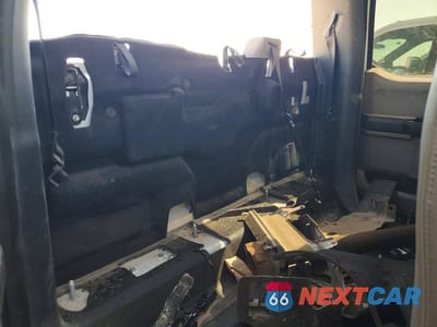 Zdjęcie 10 z 12 samochodu: 2022 FORD F550 SUPER DUTY VIN:1FD0X5HT2NEG17929 - miniatura