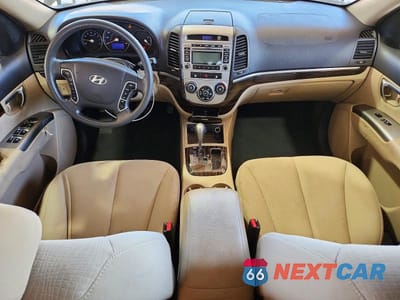 Zdjęcie 8 z 13 samochodu: 2010 HYUNDAI SANTA FE GLS VIN:5NMSG3AB3AH387408 - miniatura