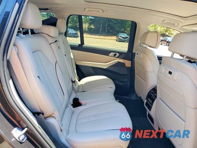 Zdjęcie 10 z 12 samochodu: 2020 BMW X7 XDRIVE40I VIN:5UXCW2C01L9B59193 - miniatura