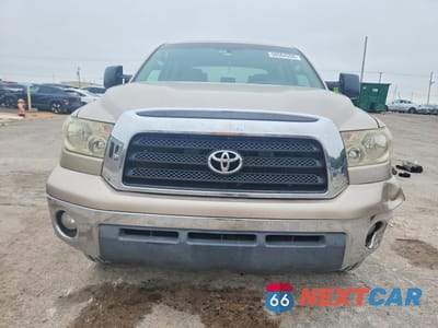 Piąte zdjęcie samochodu w środku: 2008 TOYOTA TUNDRA SR5 VIN:5TFEV54128X035147 - miniatura