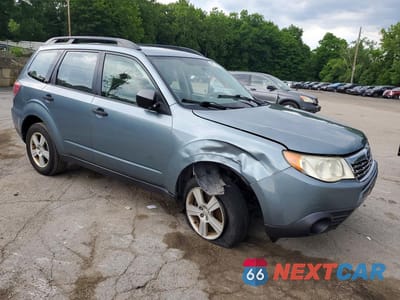 Czwarte zdjęcie samochodu z boku: 2010 SUBARU FORESTER XS VIN:JF2SH6BC1AH803948 - miniatura