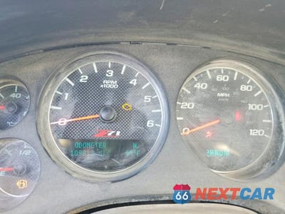 Zdjęcie 9 z 13 samochodu: 2012 CHEVROLET SUBURBAN K1500 LT VIN:1GNSKJE76CR264250 - miniatura