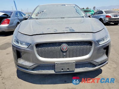 Piąte zdjęcie samochodu w środku: 2019 JAGUAR I-PACE FIRST EDITION VIN:SADHD2S13K1F71818 - miniatura