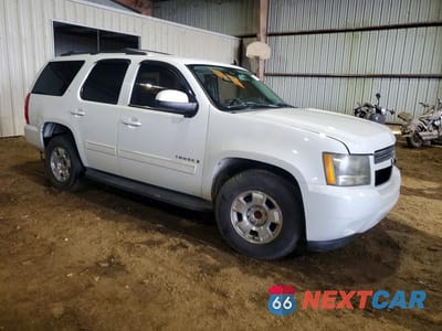 Czwarte zdjęcie samochodu z boku: 2009 CHEVROLET TAHOE C1500 LT VIN:1GNFC23059R284654 - miniatura