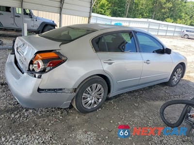 Trzecie zdjęcie samochodu z tyłu: 2010 NISSAN ALTIMA 2.5 VIN:1N4AL2AP8AC193880 - miniatura