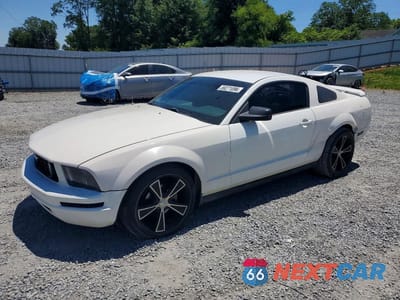 2005 FORD MUSTANG 1ZVFT80N355150056 - główne zdjęcie licytacji z USA - miniatura