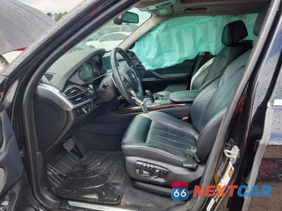 Zdjęcie 7 z 12 samochodu: 2016 BMW X5 XDRIVE35I VIN:5UXKR0C56G0U10669 - miniatura