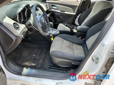 Zdjęcie 7 z 12 samochodu: 2016 CHEVROLET CRUZE LIMITED LS VIN:1G1PC5SH3G7140690 - miniatura