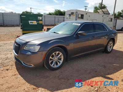 2016 CHRYSLER 300 LIMITED 2C3CCAAG2GH116767 - główne zdjęcie licytacji z USA - miniatura