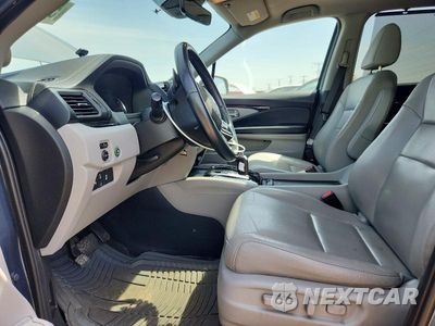 Zdjęcie 7 z 13 samochodu: 2021 HONDA PILOT TOURING VIN:5FNYF6H6XMB029963 - miniatura