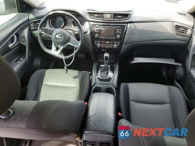 Zdjęcie 8 z 13 samochodu: 2017 NISSAN ROGUE SV VIN:JN8AT2MV2HW024066 - miniatura