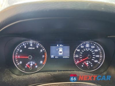 Zdjęcie 9 z 12 samochodu: 2019 KIA FORTE LXS VIN:3KPF24AD9KE104784 - miniatura