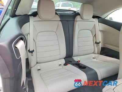 Zdjęcie 10 z 12 samochodu: 2018 MERCEDES-BENZ C 300 4MATIC VIN:WDDWK4KBXJF648914 - miniatura
