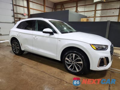 Czwarte zdjęcie samochodu z boku: 2024 AUDI Q5 PREMIUM PLUS 45 VIN:WA1EAAFY3R2082288 - miniatura
