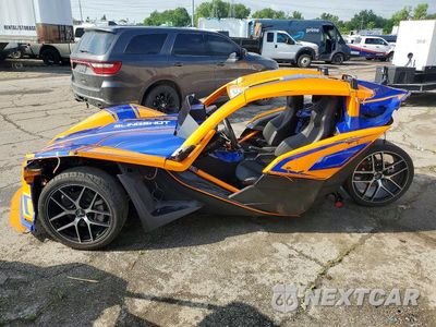 Trzecie zdjęcie samochodu z tyłu: 2021 POLARIS SLINGSHOT VIN:57XAARGB8M8146223 - miniatura