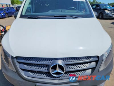 Zdjęcie 12 z 13 samochodu: 2016 MERCEDES-BENZ METRIS VIN:WD3PG2EA6G3193264 - miniatura