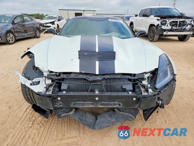 Piąte zdjęcie samochodu w środku: 2015 CHEVROLET CORVETTE STINGRAY Z51 3LT VIN:1G1YM2D72F5120249 - miniatura
