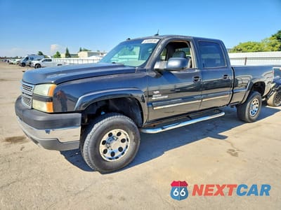 2005 CHEVROLET SILVERADO 2500 1GCHK23295F893652 - główne zdjęcie licytacji z USA - miniatura