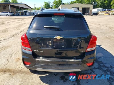 Zdjęcie 6 z 13 samochodu: 2018 CHEVROLET TRAX 1LT VIN:3GNCJPSB2JL325763 - miniatura