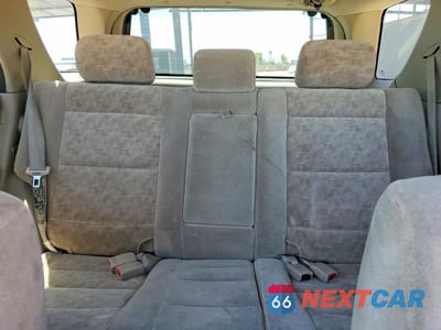 Zdjęcie 10 z 14 samochodu: 2006 KIA SORENTO LX VIN:KNDJD733865525326 - miniatura