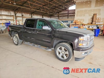 Czwarte zdjęcie samochodu z boku: 2015 CHEVROLET SILVERADO C1500 LT VIN:3GCPCREC2FG442358 - miniatura