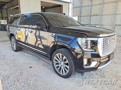Czwarte zdjęcie samochodu z boku: 2022 GMC YUKON XL DENALI VIN:1GKS2JKL4NR161779 - miniatura