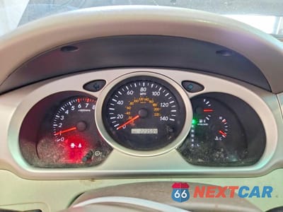 Zdjęcie 9 z 13 samochodu: 2005 TOYOTA HIGHLANDER LIMITED VIN:JTEEP21A950116384 - miniatura