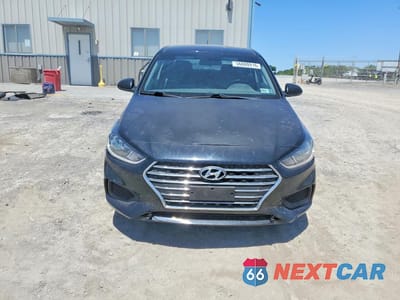 Piąte zdjęcie samochodu w środku: 2019 HYUNDAI ACCENT SE VIN:3KPC24A30KE062516 - miniatura