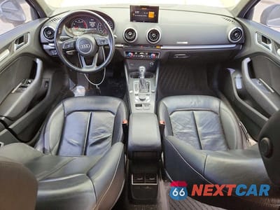 Zdjęcie 8 z 12 samochodu: 2017 AUDI A3 PREMIUM VIN:WAUAUGFFXH1055197 - miniatura