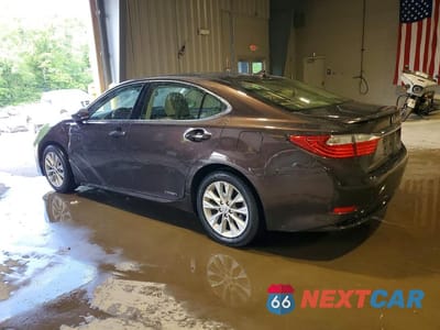 Drugie zdjęcie samochodu z przodu: 2014 LEXUS ES 300H VIN:JTHBW1GG0E2073315 - miniatura