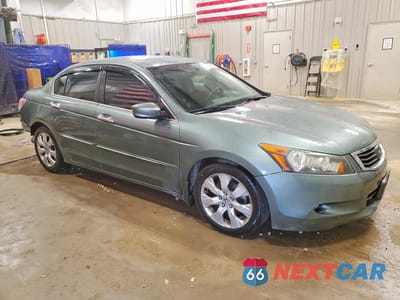 Czwarte zdjęcie samochodu z boku: 2008 HONDA ACCORD EXL VIN:1HGCP36838A029815 - miniatura