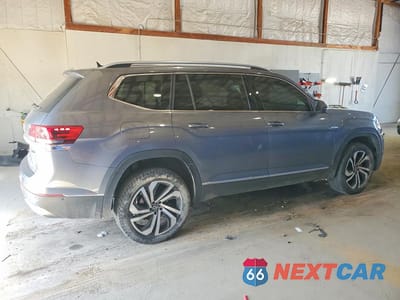 Trzecie zdjęcie samochodu z tyłu: 2021 VOLKSWAGEN ATLAS SEL PREMIUM VIN:1V2TP2CA2MC576913 - miniatura
