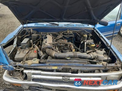 Zdjęcie 11 z 12 samochodu: 1994 TOYOTA PICKUP DX VIN:4TARN93P8RZ264187 - miniatura