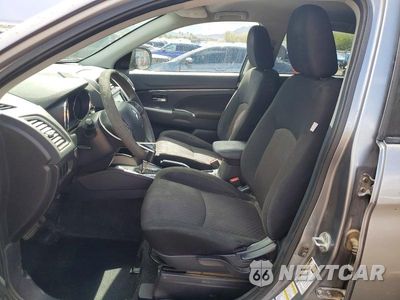 Zdjęcie 7 z 14 samochodu: 2019 MITSUBISHI OUTLANDER SPORT ES VIN:JA4AP3AU7KU007486 - miniatura