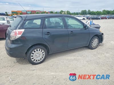 Trzecie zdjęcie samochodu z tyłu: 2006 TOYOTA COROLLA MATRIX XR VIN:2T1KR32E76C585117 - miniatura