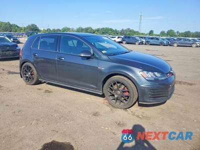Czwarte zdjęcie samochodu z boku: 2017 VOLKSWAGEN GTI S VIN:3VW4T7AU3HM061965 - miniatura