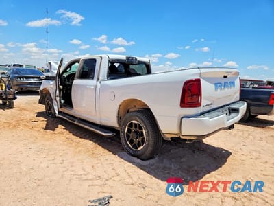 Drugie zdjęcie samochodu z przodu: 2025 RAM 2500 LARAMIE VIN:3C6UR5FLXSG567750 - miniatura