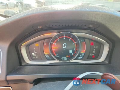 Zdjęcie 9 z 13 samochodu: 2016 VOLVO S60 CROSS COUNTRY T5 VIN:YV4612UM8G2001375 - miniatura