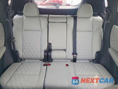 Zdjęcie 10 z 13 samochodu: 2025 MITSUBISHI OUTLANDER SEL VIN:JA4T5WA95SZ054689 - miniatura
