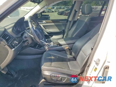 Zdjęcie 7 z 13 samochodu: 2016 BMW X3 XDRIVE28D VIN:5UXWY3C55G0N88031 - miniatura