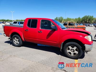 Czwarte zdjęcie samochodu z boku: 2006 NISSAN FRONTIER SE VIN:1N6AD07W56C434664 - miniatura
