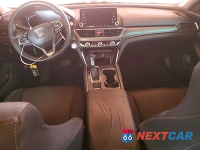 Zdjęcie 8 z 12 samochodu: 2018 HONDA ACCORD LX VIN:1HGCV1F14JA075141 - miniatura