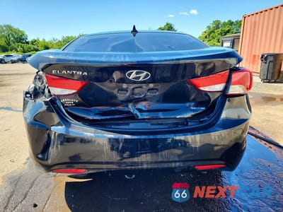 Zdjęcie 6 z 12 samochodu: 2011 HYUNDAI ELANTRA LIMITED VIN:5NPDH4AE2BH049816 - miniatura