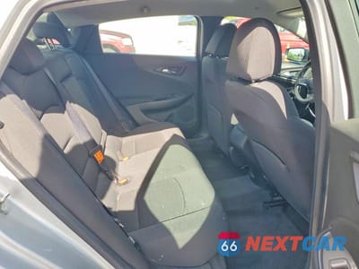 Zdjęcie 10 z 12 samochodu: 2016 CHEVROLET MALIBU LS VIN:1G1ZB5ST2GF225056 - miniatura