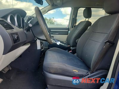 Zdjęcie 7 z 14 samochodu: 2010 DODGE GRAND CARAVAN SE VIN:2D4RN4DE2AR108085 - miniatura